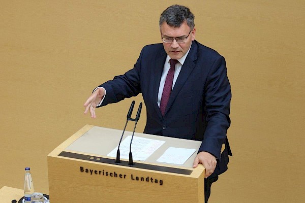 Debatte im Landtag: Modernisierung der Medienordnung in Deutschland