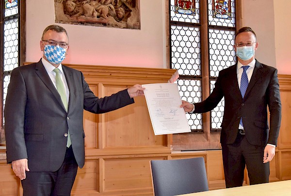 Gespräch mit dem ungarischen Außenminister Péter Szijjártó