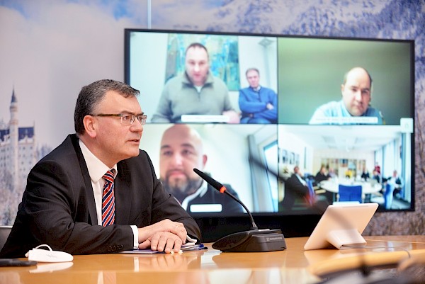 Videokonferenz mit Vertretern der Glasindustrie Oberfranken