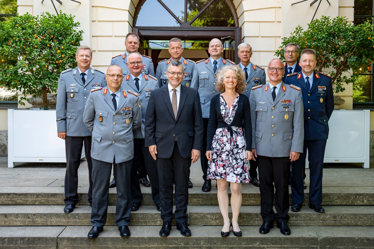 Mittagessen mit bayerischen Generalen