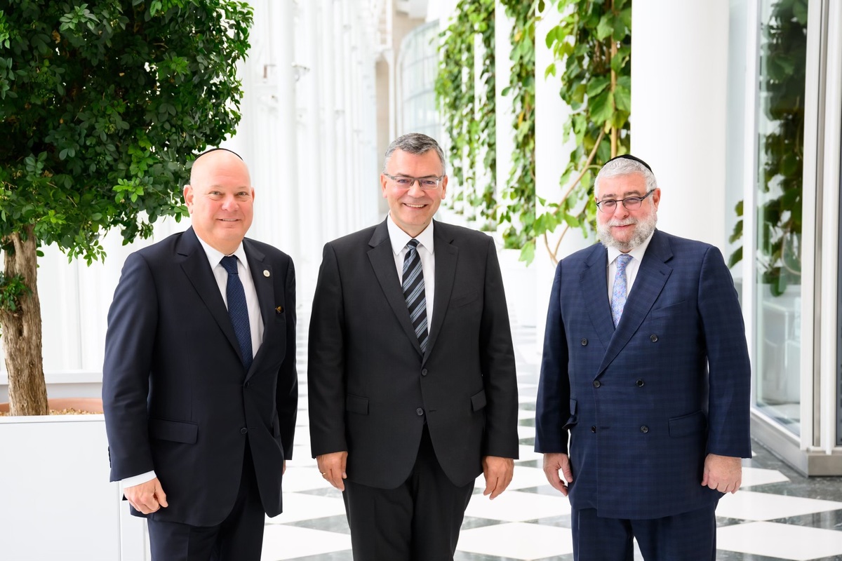 Gespräch mit Oberrabbiner Pinchas Goldschmidt