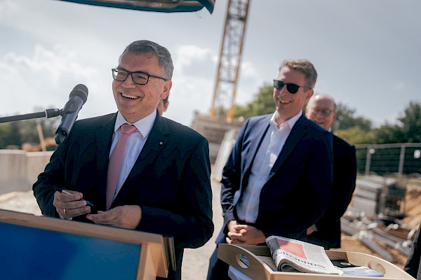 Grundsteinlegung Zentrum für Infektionsprävention in Freising