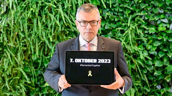 #RememberTogether #RememberTogether
