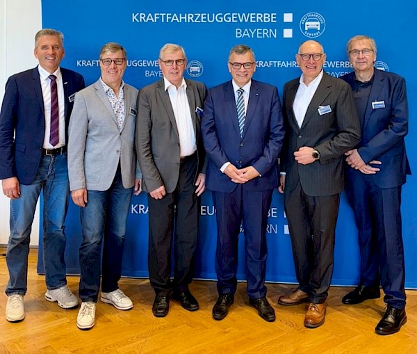Verbandstag des Kraftfahrzeuggewerbes Bayern e.V. Verbandstag des Kraftfahrzeuggewerbes Bayern e.V.